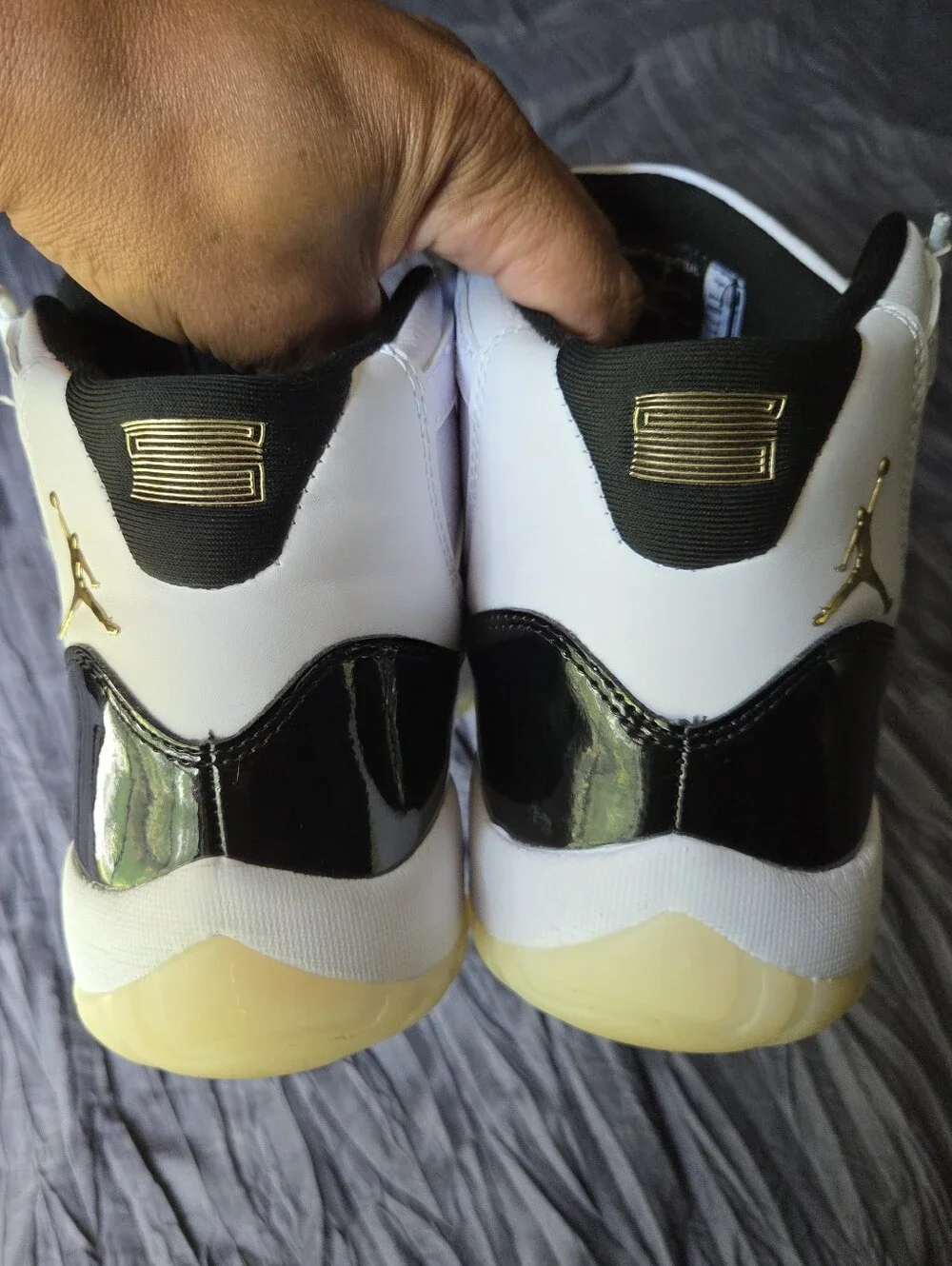 Jordan 11 Gratitude